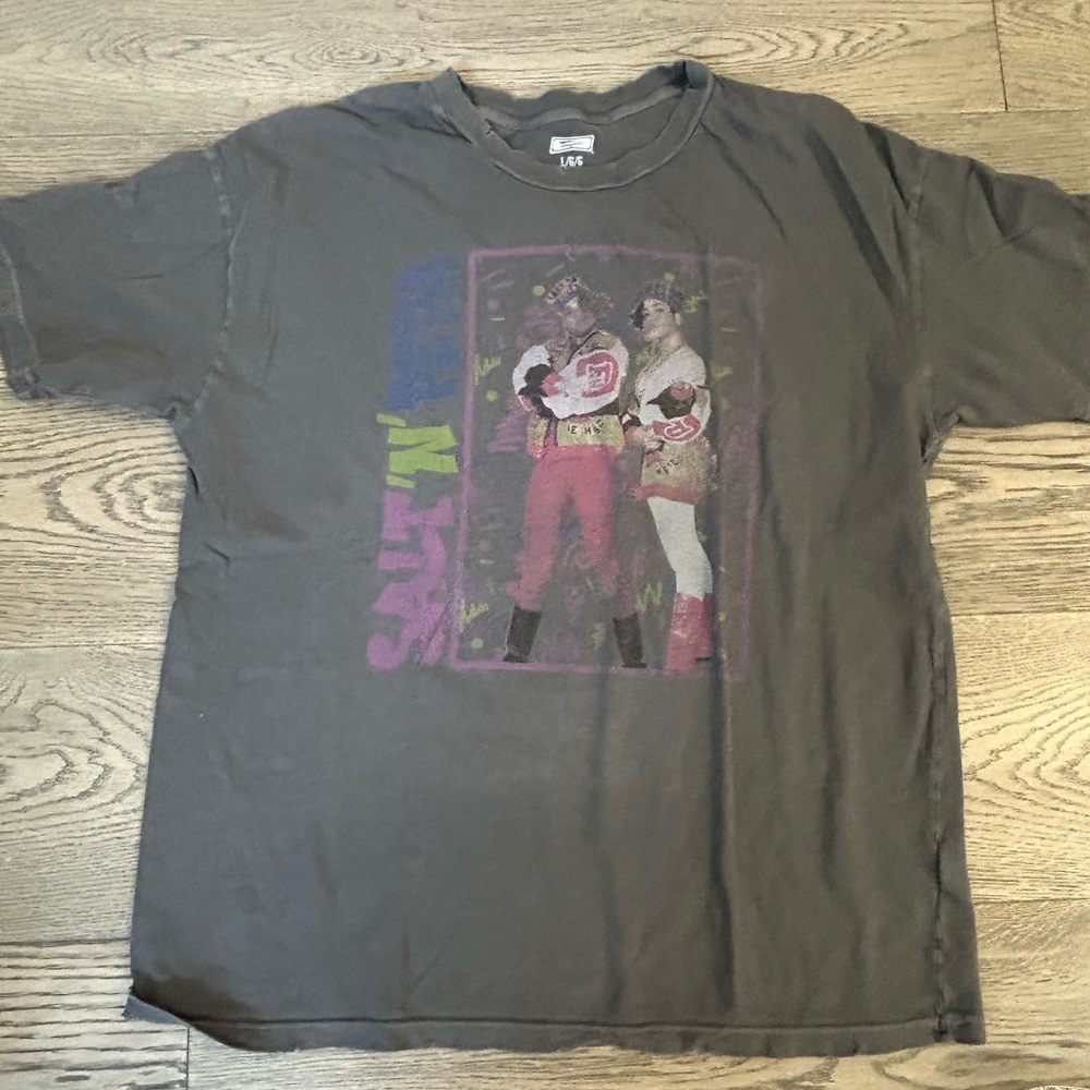 Distressed Salt n Pepa graphic t shirt